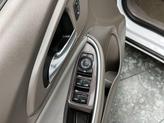 Thumbnail of 2021 Summit White Chevrolet Malibu