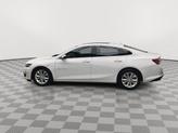 Thumbnail of 2021 Summit White Chevrolet Malibu