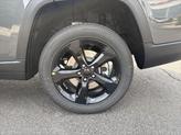 Thumbnail of 2025 Baltic Gray Metallic Clearcoat Jeep Grand Cherokee L