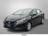 Photo of 2025 Super Black Nissan Versa