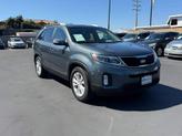 Thumbnail of 2015 Sage Green Kia Sorento