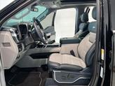 Thumbnail of 2024 Agate Black Metallic Ford F-250