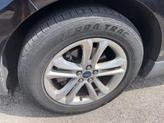 Thumbnail of 2020 Iconic Silver Metallic Ford Edge