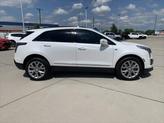 Thumbnail of 2021 White PEARL Cadillac XT5