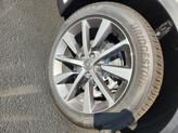 Thumbnail of 2026 Platinum White Pearl Acura MDX
