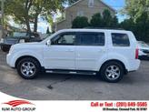 Thumbnail of 2011 Alabaster Silver Metallic Honda Pilot