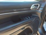 Thumbnail of 2016 Brilliant Black Crystal Pearlcoat Jeep Grand Cherokee