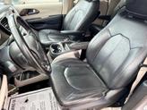 Thumbnail of 2017 Billet Silver Metallic Clearcoat Chrysler Pacifica