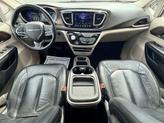 Thumbnail of 2017 Billet Silver Metallic Clearcoat Chrysler Pacifica