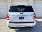 Thumbnail of 2018 White Platinum Metallic Tri-Coat Ford Expedition