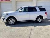 Thumbnail of 2018 White Platinum Metallic Tri-Coat Ford Expedition