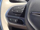 Thumbnail of 2020 Billet Silver Metallic Clearcoat Chrysler Pacifica