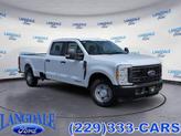 Photo of 2026 Oxford White Ford F-350