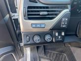 Thumbnail of 2017 White Frost Tricoat GMC Yukon