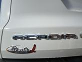 Thumbnail of 2025 Summit White GMC Acadia