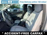 Thumbnail of 2015 Quicksilver Metallic GMC Canyon