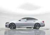 Thumbnail of 2019 Lunar Silver Metallic Honda Accord