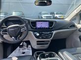 Thumbnail of 2022 Bright White Clearcoat Chrysler Pacifica