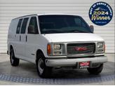 Photo of 1997 White GMC Savana 2500