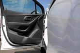 Thumbnail of 2017 White Chevrolet Trax