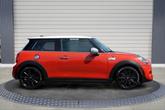 Thumbnail of 2021 Solaris Orange Metallic MINI Hardtop