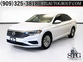 Photo of 2019 Pure White Volkswagen Jetta