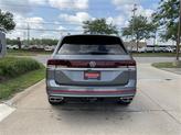 Thumbnail of 2025 Platinum Gray Metallic Volkswagen Atlas