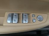 Thumbnail of 2022 White Metallic BMW 740