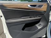 Thumbnail of 2025 Pure White Volkswagen Atlas
