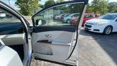 Thumbnail of 2009 Classic Silver Metallic Toyota Venza