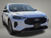 Thumbnail of 2023 Oxford White Ford Escape