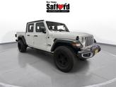 Thumbnail of 2023 Bright White Clearcoat Jeep Gladiator