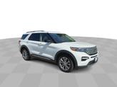 Thumbnail of 2023 Oxford White Ford Explorer