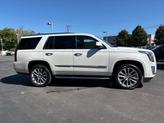 Thumbnail of 2019 Crystal White Tricoat Cadillac Escalade
