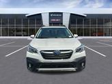 Thumbnail of 2020 Crystal White Pearl Subaru Outback