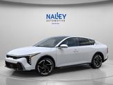 Thumbnail of 2025 Snow White Pearl Kia K4