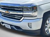 Thumbnail of 2018 Iridescent Pearl Tricoat Chevrolet Silverado 1500