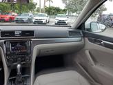 Thumbnail of 2018 Pure White Volkswagen Passat