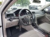 Thumbnail of 2018 Pure White Volkswagen Passat