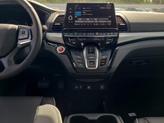 Thumbnail of 2025 Solar Silver Metallic Honda Odyssey