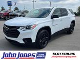 Photo of 2019 Summit White Chevrolet Traverse