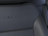 Thumbnail of 2025 Onyx Black GMC Yukon