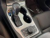 Thumbnail of 2022 Diamond Black Crystal Pearlcoat Jeep Grand Cherokee