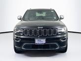 Thumbnail of 2022 Diamond Black Crystal Pearlcoat Jeep Grand Cherokee
