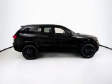 Thumbnail of 2022 Diamond Black Crystal Pearlcoat Jeep Grand Cherokee