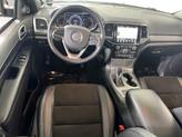 Thumbnail of 2022 Diamond Black Crystal Pearlcoat Jeep Grand Cherokee