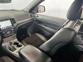 Thumbnail of 2022 Diamond Black Crystal Pearlcoat Jeep Grand Cherokee
