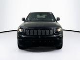 Thumbnail of 2022 Diamond Black Crystal Pearlcoat Jeep Grand Cherokee
