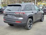 Thumbnail of 2025 Baltic Gray Metallic Clearcoat Jeep Grand Cherokee