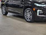 Thumbnail of 2023 Black Chevrolet Traverse